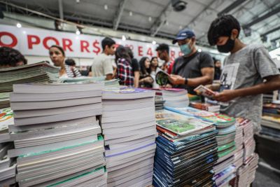notícia: Secult abre inscrições para o 'Beco do Artista' e o 'Ponto do Autor'