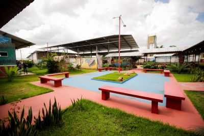 notícia: Seduc inicia adesão ao maior programa de descentralização de recursos da Educação 