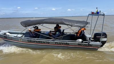 notícia: GFlu capacita agentes de segurança para pilotagem de embarcações de até 8 metros 