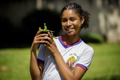 notícia: Com investimentos na educação, Seduc celebra o Dia Nacional do Estudante