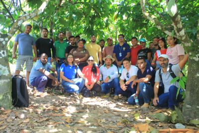 notícia: Produtores de cacau do 'Territórios Sustentáveis' vão ao Chocolat Amazônia