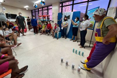 notícia: No Oncológico Infantil, o Dia dos Pais teve diversão e ação de beleza aos homenageados