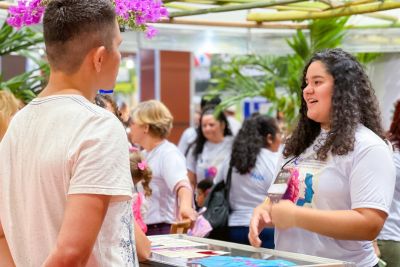 notícia: Semu incentiva experiência de negócios para agricultoras no Festival Internacional do Chocolate e Cacau