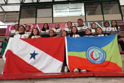 Gimnastas del programa “Talentos Deportivos” participan en campeonatos en Chile