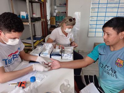 notícia: Sespa realiza atendimentos de saúde em abrigos dos indígenas Warao, na capital