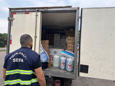 notícia: Sefa apreende mais de R$ 94 mil em equipamentos de informática e tecnologia