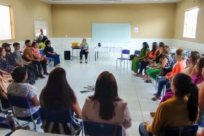 notícia: Diretoria Regional de Ensino da Seduc realiza Encontro Formativo da Educação Especial