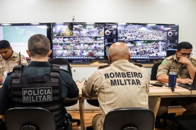 notícia: No CICC Móvel, agentes de segurança integrados atuam no videomonitoramento durante a Trasladação