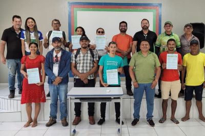 notícia: Emater entrega LAR individual para 10 agricultores familiares de Porto de Moz