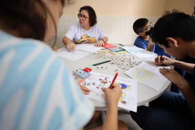 notícia: Núcleo da Seduc auxilia na avaliação de indícios de transtornos de aprendizagem em alunos na rede pública