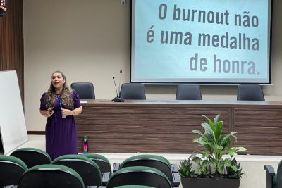 notícia: Saúde mental no ambiente de trabalho é tema de palestra para servidores da Semas