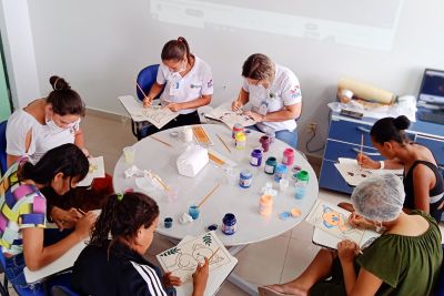 notícia: Regional de Marabá promove bem-estar das mães de pacientes de UTI 