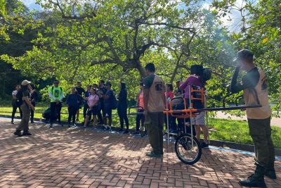 notícia: Equipamento inovador permite que pessoas com deficiência explorem as trilhas do Parque Estadual do Utinga
