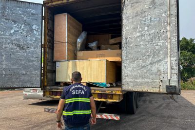 notícia: Sefa apreende 13 celulares e equipamentos eletrônicos em Conceição do Araguaia