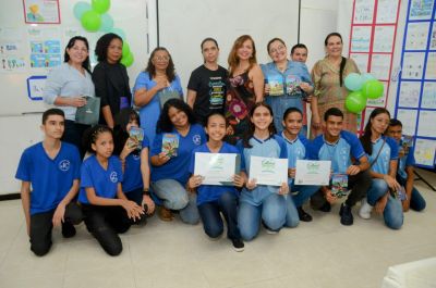 notícia: Estudantes da rede estadual são premiados na etapa local de concurso de quadrinhos