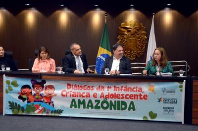 notícia: Seduc participa de primeiro encontro em defesa da infância e adolescência, na Alepa 