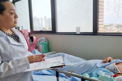 notícia: Santa Casa tem protocolos de prevenção da transmissão de HIV de mãe para filho