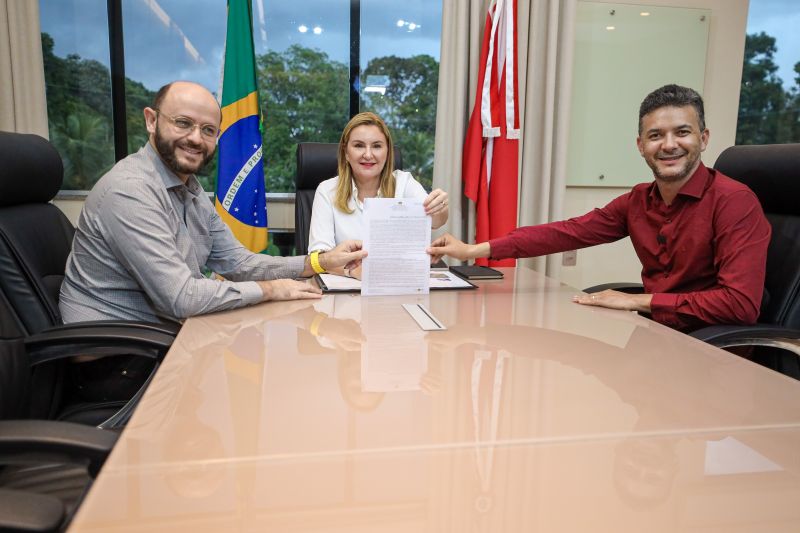  <div class='credito_fotos'>Foto: Rodrigo Pinheiro / Ag.Pará   |   <a href='/midias/2024/originais/18042_88abda54-95b8-5c25-2b85-2ac6f69bf8b9.jpg' download><i class='fa-solid fa-download'></i> Download</a></div>