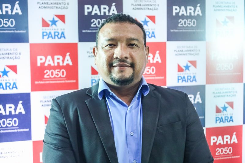 Wanderclay Nascimento, diretor Saneamento Ambiental da Secretaria das Cidades e Integração Regional (SECIR) <div class='credito_fotos'>Foto: Bruno Cecim / Ag.Pará | <a href='/midias/2024/originais/18406_b8befa79-487a-5b08-a3d9-aa04bbc87e93.jpg' download><i class='fa-solid fa-download'></i> Download</a></div>