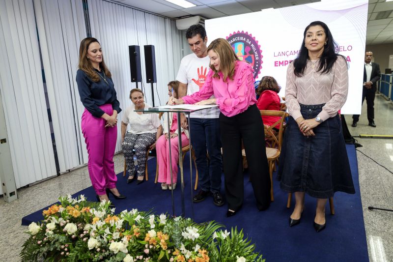 <div class='credito_fotos'>Foto: Alex Ribeiro / Ag. Pará | <a href='/midias/2024/originais/18494_61e8c757-6de4-1b58-8fc4-96bf9176d987.jpg' download><i class='fa-solid fa-download'></i> Download</a></div>
