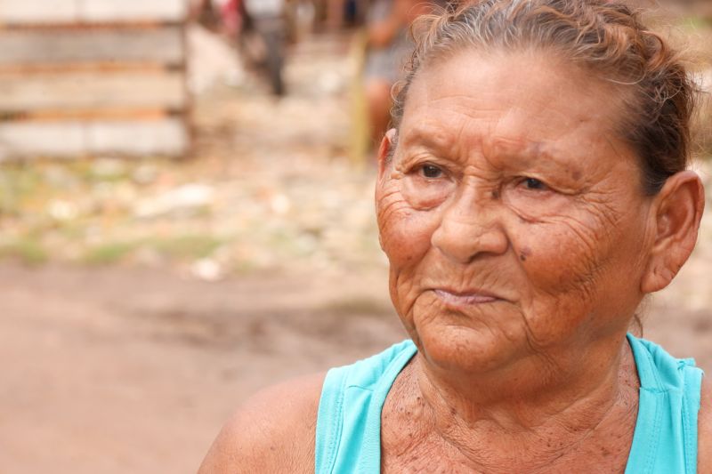 Dona Maria, moradora do Tapanã <div class='credito_fotos'>Foto: Bruno Cecim / Ag.Pará | <a href='/midias/2024/originais/18531_9ae427d8-f865-4e35-7618-734203c3b0e8.jpg' download><i class='fa-solid fa-download'></i> Download</a></div>