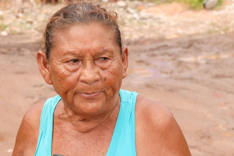 Dona Maria, moradora do Tapanã <div class='credito_fotos'>Foto: Bruno Cecim / Ag.Pará | <a href='/midias/2024/originais/18531_d05d20dc-7146-ab1d-14cb-4be1dbd658a3.jpg' download><i class='fa-solid fa-download'></i> Download</a></div>