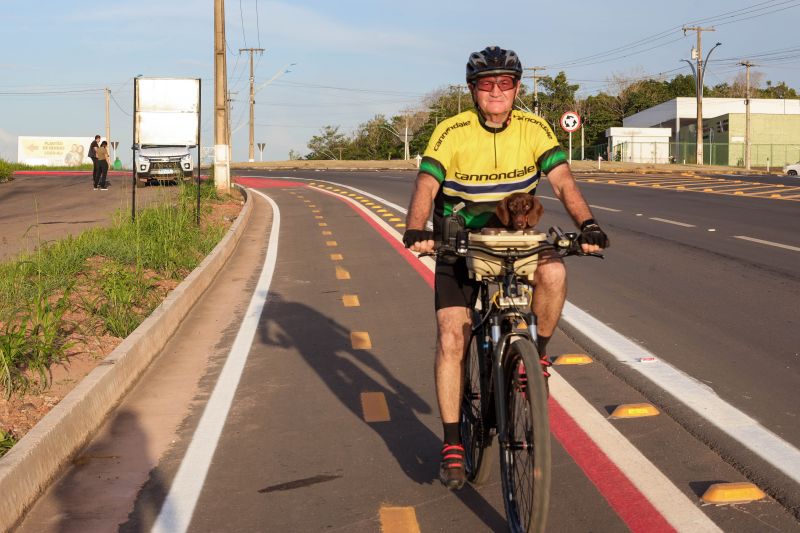 Jocélio carneiro- ciclista <div class='credito_fotos'>Foto: Marco Santos / Ag. Pará | <a href='/midias/2024/originais/18590_ab5ec638-6809-6a6b-7081-cd463e842aac.jpg' download><i class='fa-solid fa-download'></i> Download</a></div>