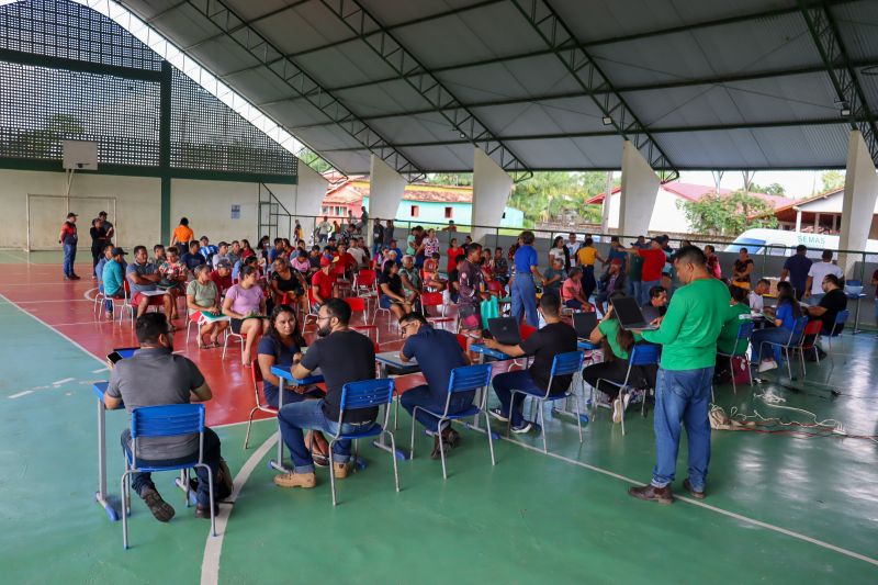 MOJU - Mutirão Regulariza Pará / FOTOS: Antonio Darwich/Ascom-Semas
Semas faz Mutirão do Regulariza Pará em comunidades de Moju
<div class='credito_fotos'>Foto: ASCOM / SEMAS | <a href='/midias/2024/originais/18746_631e5e62-c90b-96e8-eca3-d9f8d09d7efc.jpg' download><i class='fa-solid fa-download'></i> Download</a></div>