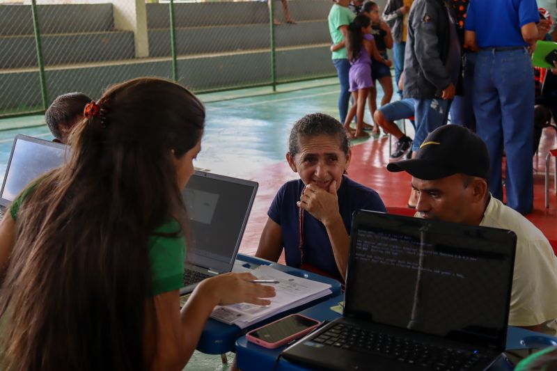 MOJU - Mutirão Regulariza Pará / FOTOS: Antonio Darwich/Ascom-Semas
Semas faz Mutirão do Regulariza Pará em comunidades de Moju
<div class='credito_fotos'>Foto: ASCOM / SEMAS | <a href='/midias/2024/originais/18746_78ce9fc4-6559-68cd-8641-cb3fbd6b7026.jpg' download><i class='fa-solid fa-download'></i> Download</a></div>