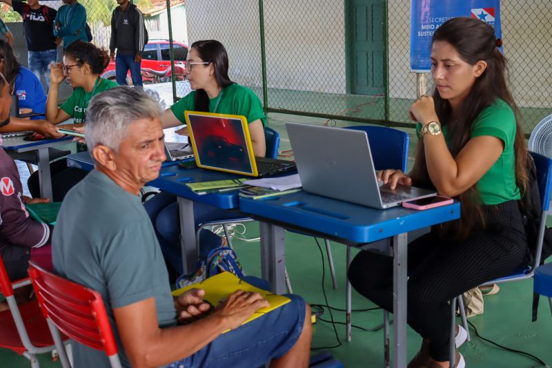 MOJU - Mutirão Regulariza Pará / FOTOS: Antonio Darwich/Ascom-Semas
Semas faz Mutirão do Regulariza Pará em comunidades de Moju
<div class='credito_fotos'>Foto: ASCOM / SEMAS | <a href='/midias/2024/originais/18746_c473786f-ea9f-f18e-c19c-aa6988fa6b97.jpg' download><i class='fa-solid fa-download'></i> Download</a></div>