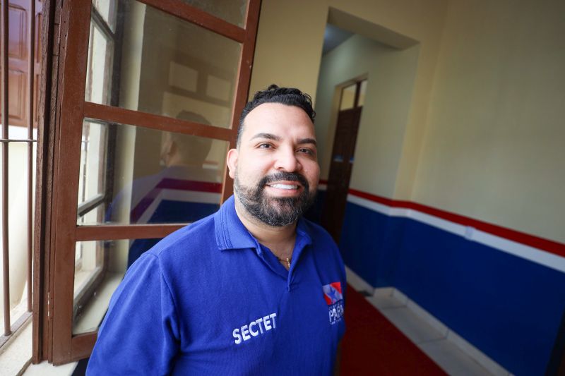 Washington Corrêa, Diretor de educação da secretaria de ciências e tecnologia <div class='credito_fotos'>Foto: Marcelo Lelis / Ag. Pará | <a href='/midias/2024/originais/18885_e83321fd-b128-2287-0e1e-02487435d605.jpg' download><i class='fa-solid fa-download'></i> Download</a></div>