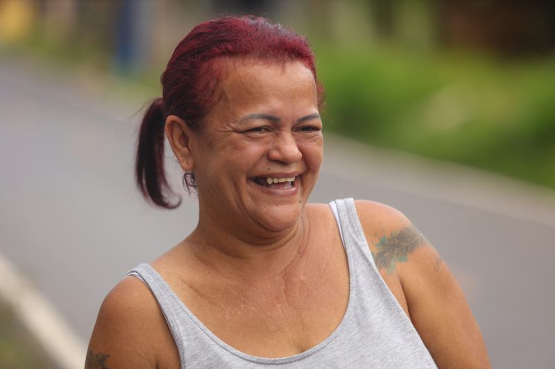 Diane da Cunha - 47 - moradora Marituba, nascida e criada - Rua Fernando Bahia <div class='credito_fotos'>Foto: Bruno Cecim / Ag.Pará | <a href='/midias/2024/originais/19987_5e985a69-20cc-0846-1bba-aabfe38088f9.jpg' download><i class='fa-solid fa-download'></i> Download</a></div>