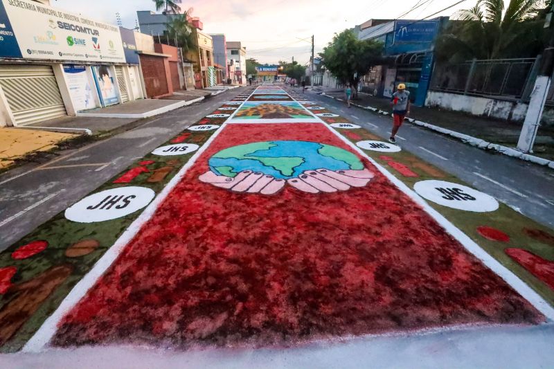 Tradição cultural e religiosa leva fiéis às ruas de Capanema para celebrar Corpus Christi
FOTOS: ALEX RIBEIRO/AGPARÁ <div class='credito_fotos'>Foto: Alex Ribeiro / Ag. Pará | <a href='/midias/2024/originais/20055_3f4ab257-3ff5-48b9-c58e-3ded13602dee.jpg' download><i class='fa-solid fa-download'></i> Download</a></div>