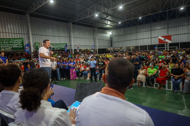 Agenda Gov PEIXE BOI - Fotos Pedro Guerreiro
População de Peixe-Boi comemora a entrega de nova escola Jonathas Pontes Athias <div class='credito_fotos'>Foto: Pedro Guerreiro / Ag. Pará | <a href='/midias/2024/originais/20066_c08a5771-a662-8816-5d35-55fce9c85025.jpg' download><i class='fa-solid fa-download'></i> Download</a></div>