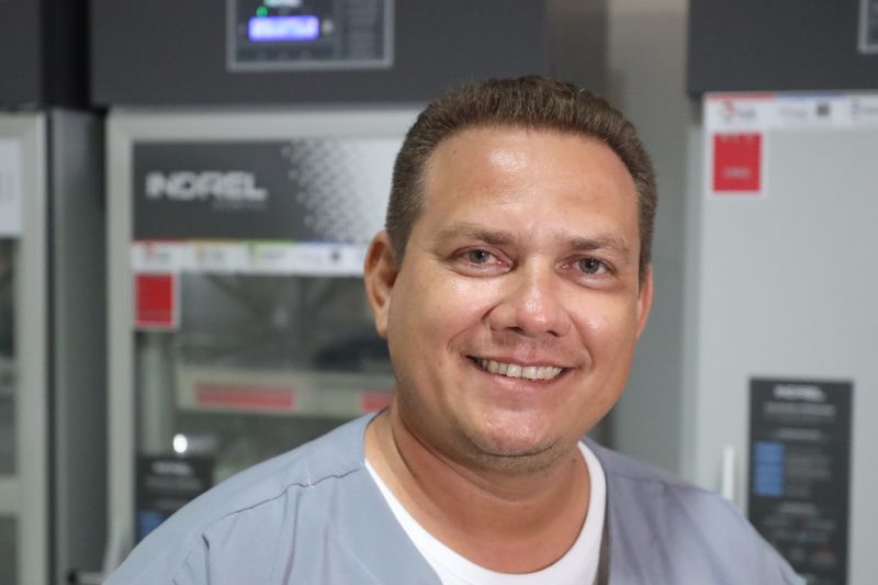 Adriano Sagres Costa - Diretor do Hospital Municipal Geral de Portel <div class='credito_fotos'>Foto: Marcelo Lelis / Ag. Pará | <a href='/midias/2024/originais/20110_995d6be8-de54-653c-46b9-ceccb63e6ab4.jpg' download><i class='fa-solid fa-download'></i> Download</a></div>