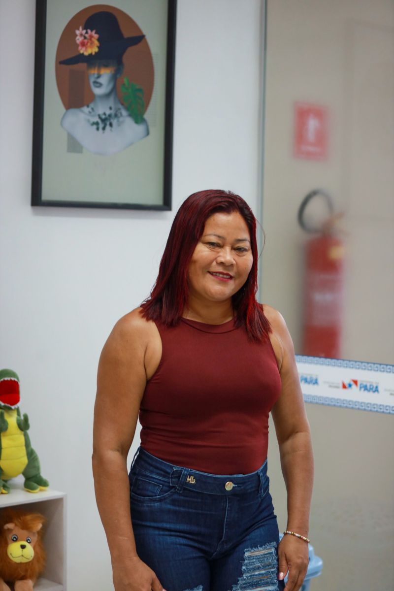 Rosana Corrêa
Do lar
Idade 44 anos
Pauta: Governador
Município de Breves
CENTRO DE ATENDIMENTO ESPECIALIZADO DE MENINAS E MULHERES MARAVILHOSAS-CEAME
Imagem de apoio
Fotos:Bruno cruz Ag/Pará <div class='credito_fotos'>Foto: Bruno Cruz / Agência Pará | <a href='/midias/2024/originais/20112_18028ace-9e74-383a-cb8a-abf6e5348ead.jpg' download><i class='fa-solid fa-download'></i> Download</a></div>