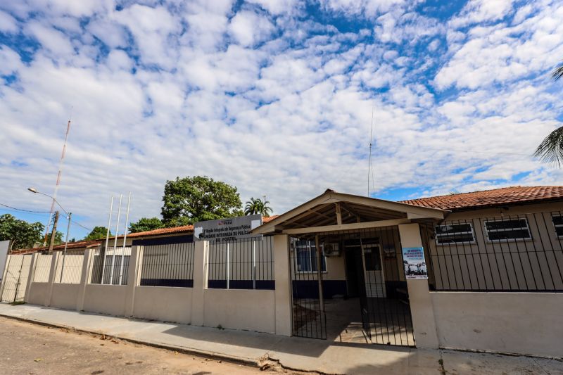 Local onde será construída a nova Escola Paulino de Brito • Centro Especializado de Atendimento a Meninas e Mulheres Marajoaras <div class='credito_fotos'>Foto: Marcelo Lelis / Ag. Pará | <a href='/midias/2024/originais/20113_2776aadd-8976-04ca-6df8-5e9f6200f0c6.jpg' download><i class='fa-solid fa-download'></i> Download</a></div>