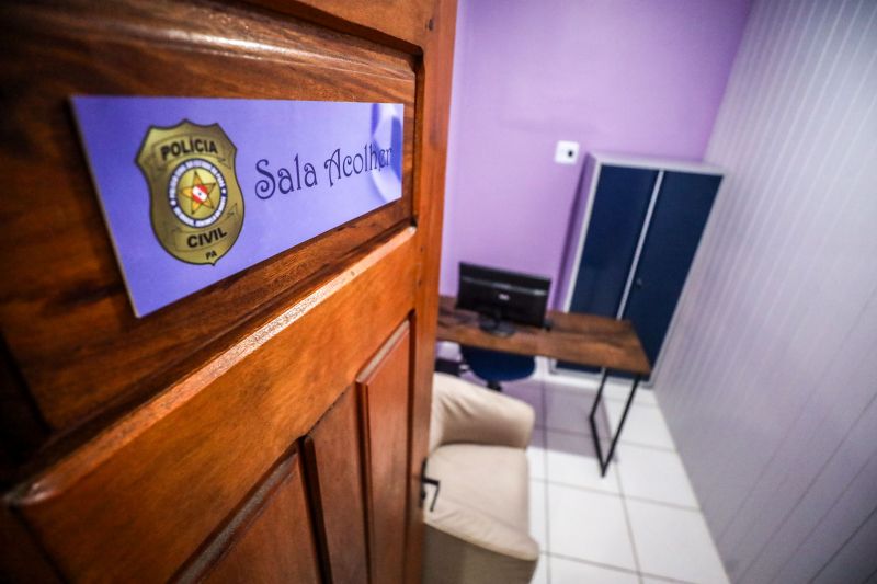 Local onde será construída a nova Escola Paulino de Brito • Centro Especializado de Atendimento a Meninas e Mulheres Marajoaras <div class='credito_fotos'>Foto: Marcelo Lelis / Ag. Pará | <a href='/midias/2024/originais/20113_4e60f0e7-a8cf-d734-3d47-80d7558d5550.jpg' download><i class='fa-solid fa-download'></i> Download</a></div>
