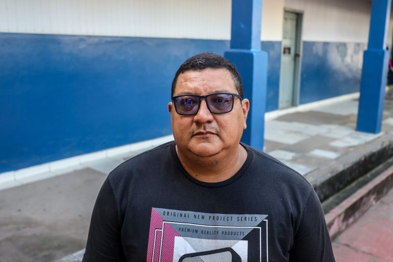 Local onde será construída a nova Escola Paulino de Brito • Centro Especializado de Atendimento a Meninas e Mulheres Marajoaras
Alain Marzo - Diretor da EEEM Paulino de Brito <div class='credito_fotos'>Foto: Marcelo Lelis / Ag. Pará | <a href='/midias/2024/originais/20113_86142751-1687-5e3b-ced8-c0a5e4081cbb.jpg' download><i class='fa-solid fa-download'></i> Download</a></div>