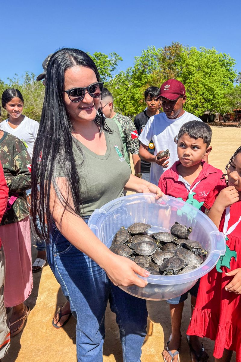 Soltura de 3 mil quelônios no rio Araguaia marcam programação pelo “Junho Verde” no sudeste paraense <div class='credito_fotos'>Foto: João Vitor Santos / Ascom Ideflor-Bio | <a href='/midias/2024/originais/20124_76c0f072-e8fc-da7d-1e20-65689ce373fb.jpg' download><i class='fa-solid fa-download'></i> Download</a></div>