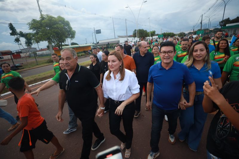 inauguração complexo esportivo
Barcarena
Fotos:Bruno cruz/ Ag Pará
<div class='credito_fotos'>Foto: Bruno Cruz / Agência Pará | <a href='/midias/2024/originais/20146_2ff82e7d-4826-92b9-be3c-c96381a1804f.jpg' download><i class='fa-solid fa-download'></i> Download</a></div>