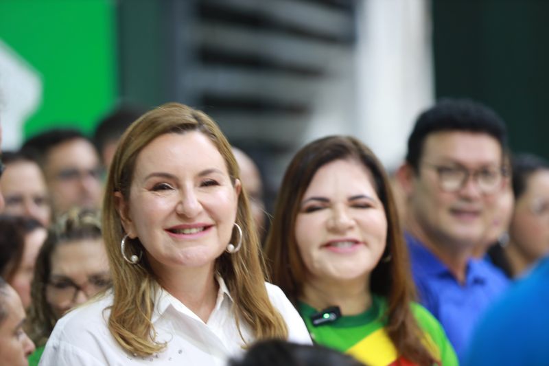 inauguração complexo esportivo
Barcarena
Fotos:Bruno cruz/ Ag Pará
<div class='credito_fotos'>Foto: Bruno Cruz / Agência Pará | <a href='/midias/2024/originais/20146_3edfdc35-1832-d2de-b81c-487e43e2dc82.jpg' download><i class='fa-solid fa-download'></i> Download</a></div>