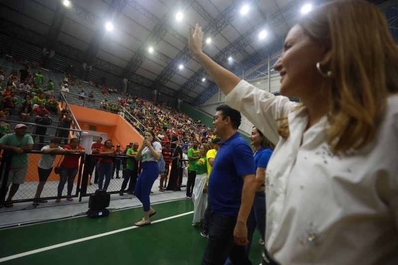 inauguração complexo esportivo
Barcarena
Fotos:Bruno cruz/ Ag Pará
<div class='credito_fotos'>Foto: Bruno Cruz / Agência Pará | <a href='/midias/2024/originais/20146_d9bd14a8-3695-27d1-06e2-312c7da30604.jpg' download><i class='fa-solid fa-download'></i> Download</a></div>