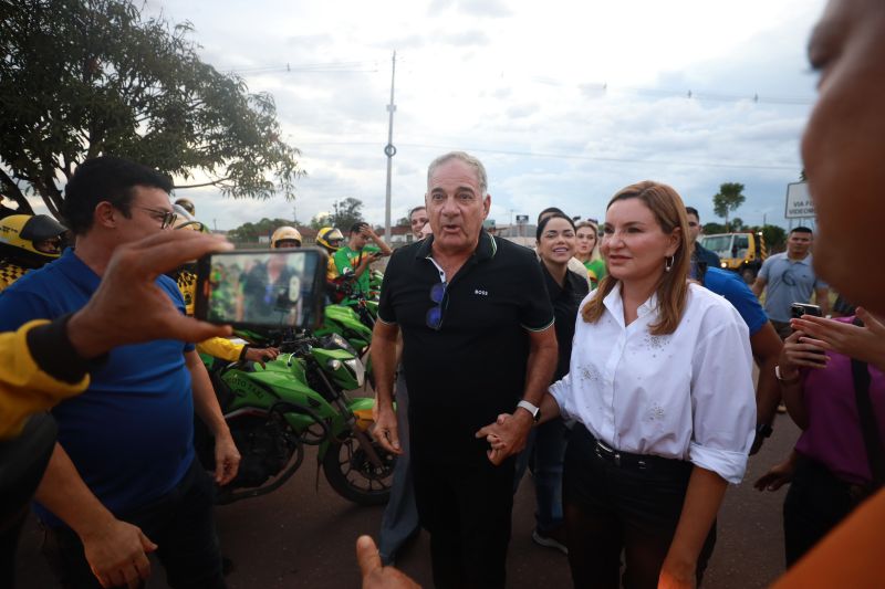 inauguração complexo esportivo
Barcarena
Fotos:Bruno cruz/ Ag Pará
<div class='credito_fotos'>Foto: Bruno Cruz / Agência Pará | <a href='/midias/2024/originais/20146_f28afbf5-bfcb-1eb5-ff58-427177fa458e.jpg' download><i class='fa-solid fa-download'></i> Download</a></div>