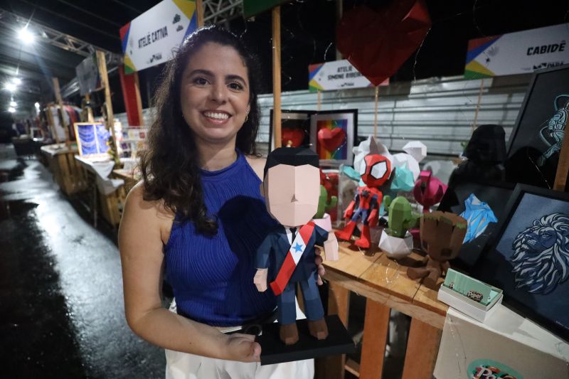 Lilian Lobo - Feira Criativa <div class='credito_fotos'>Foto: Marcelo Lelis / Ag. Pará | <a href='/midias/2024/originais/20213_0d85dc64-5afb-fc72-973f-328392c33be0.jpg' download><i class='fa-solid fa-download'></i> Download</a></div>