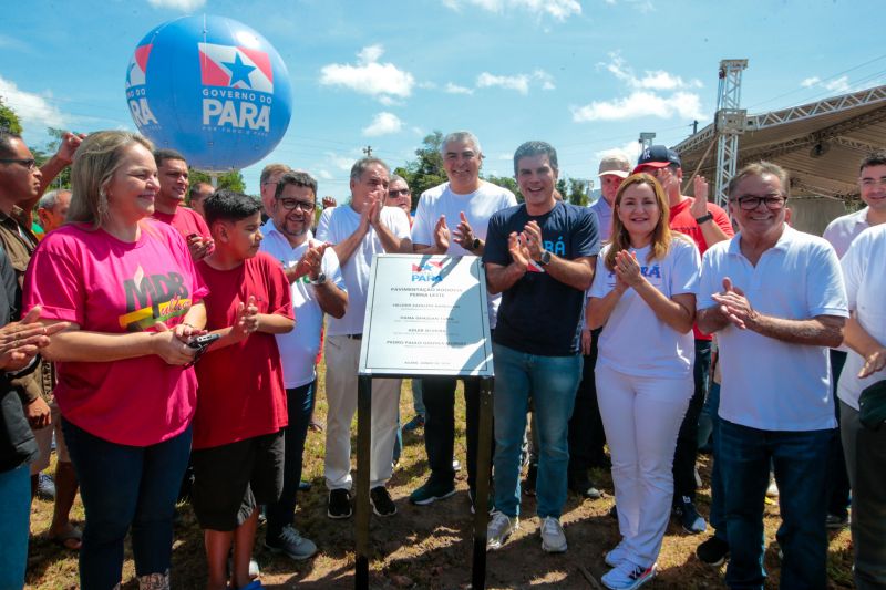Governador Helder Barbalho Inauguração da Perna Leste
Fotos Marco Santos/ Ag Pará <div class='credito_fotos'>Foto: Marco Santos / Ag. Pará | <a href='/midias/2024/originais/20297_8eea642b-a40a-772f-3457-ec1939b7afc2.jpg' download><i class='fa-solid fa-download'></i> Download</a></div>