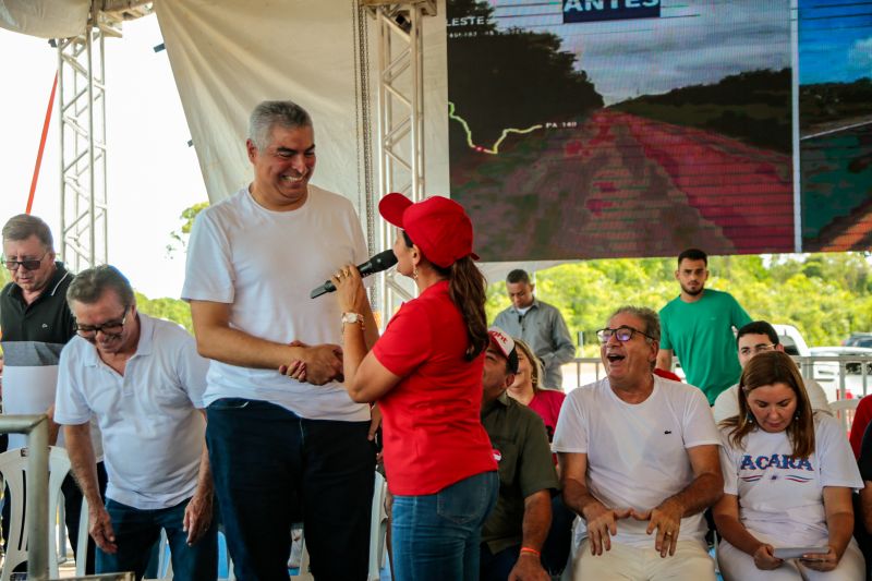 Governador Helder Barbalho Inauguração da Perna Leste
Fotos Marco Santos/ Ag Pará <div class='credito_fotos'>Foto: Marco Santos / Ag. Pará | <a href='/midias/2024/originais/20297_bfc2cd18-2761-4944-1cf3-5905b866cf17.jpg' download><i class='fa-solid fa-download'></i> Download</a></div>