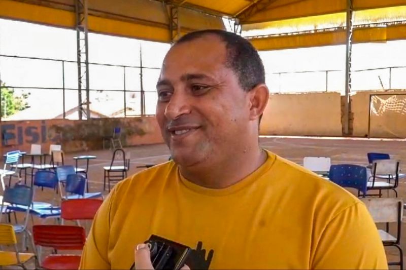 Lindomar da Silva Santos - Vice diretor da Escola Estadual de Ensino Médio Francilândia <div class='credito_fotos'>Foto: Marcelo Lelis / Ag. Pará | <a href='/midias/2024/originais/20340_489110c2-4f59-b93c-0146-c3c7f16202a3.jpg' download><i class='fa-solid fa-download'></i> Download</a></div>