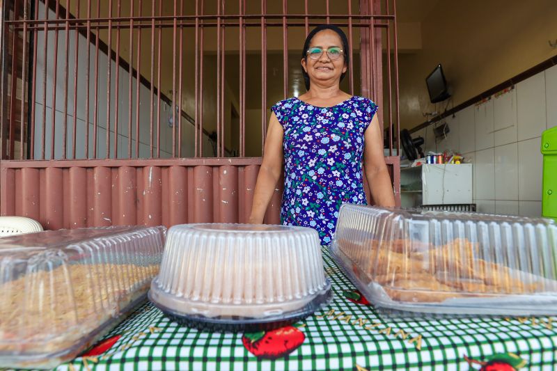 Orla Rosana Aires, confeiteira <div class='credito_fotos'>Foto: Alex Ribeiro / Ag. Pará   |   <a href='/midias/2024/originais/20353_96a0f987-4c87-4d81-e515-d7eb0d36fbb4.jpg' download><i class='fa-solid fa-download'></i> Download</a></div>