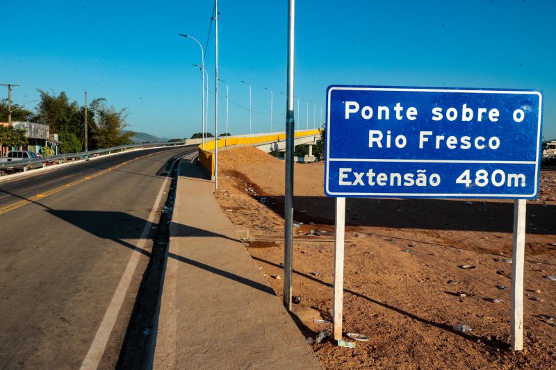 Movimentação primeiro dia usuários passando sobre a ponte do rio fresco em São Félix do Xingú
FOTOS: Marco Santos / AGPARÁ <div class='credito_fotos'>Foto: Marco Santos / Ag. Pará | <a href='/midias/2024/originais/20392_9ec2bf2d-1bde-0578-05da-d3981453a83a.jpg' download><i class='fa-solid fa-download'></i> Download</a></div>